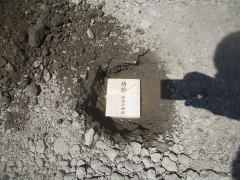 0419鎮め物-r.jpg