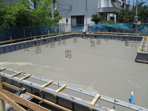 YDN-0624-2.jpg
