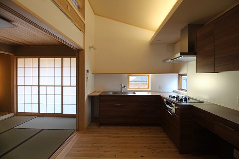 hrf-161113-4s.jpg